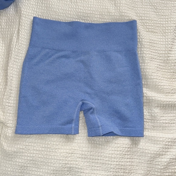 Blue amazon workout set! Never worn - Picture 3 of 4